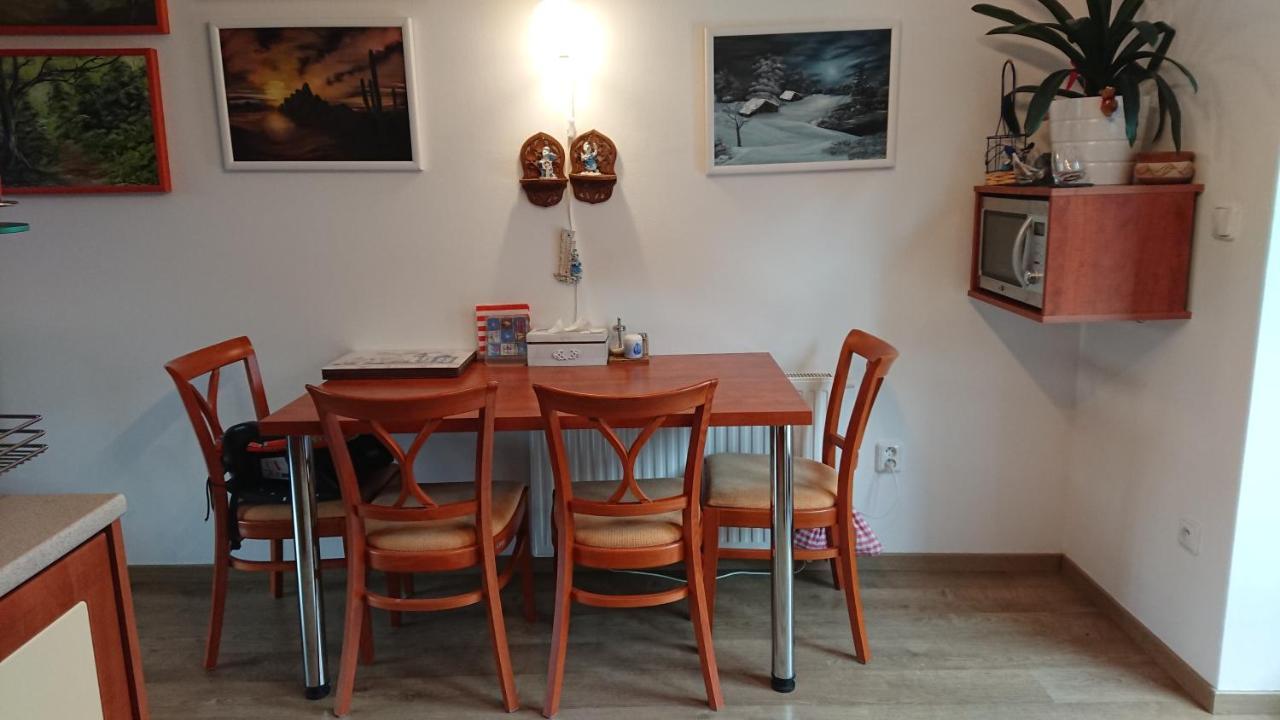 Lipno99 Villa ลิปโนนัดเวิลตาวู ภายนอก รูปภาพ